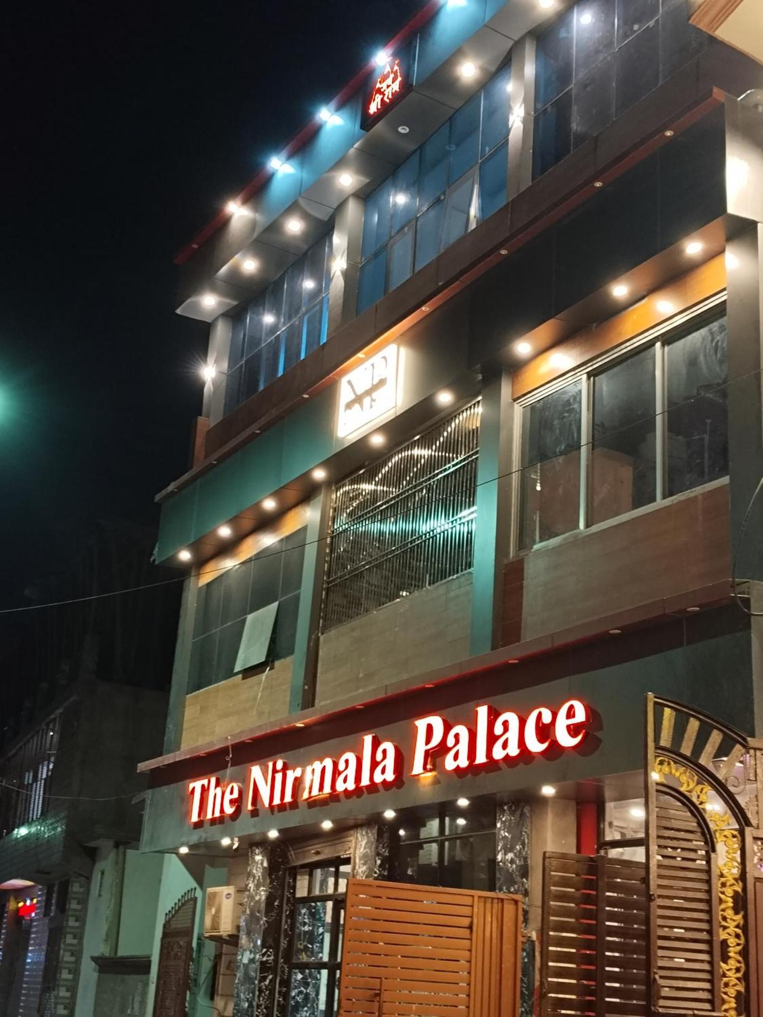 The Nirmala Palace Hotel Ayodhya Luaran gambar